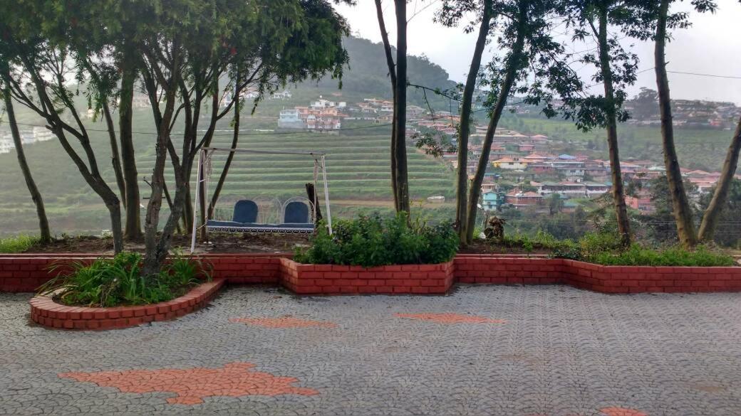 Magic Mist Resort Ooty Extérieur photo