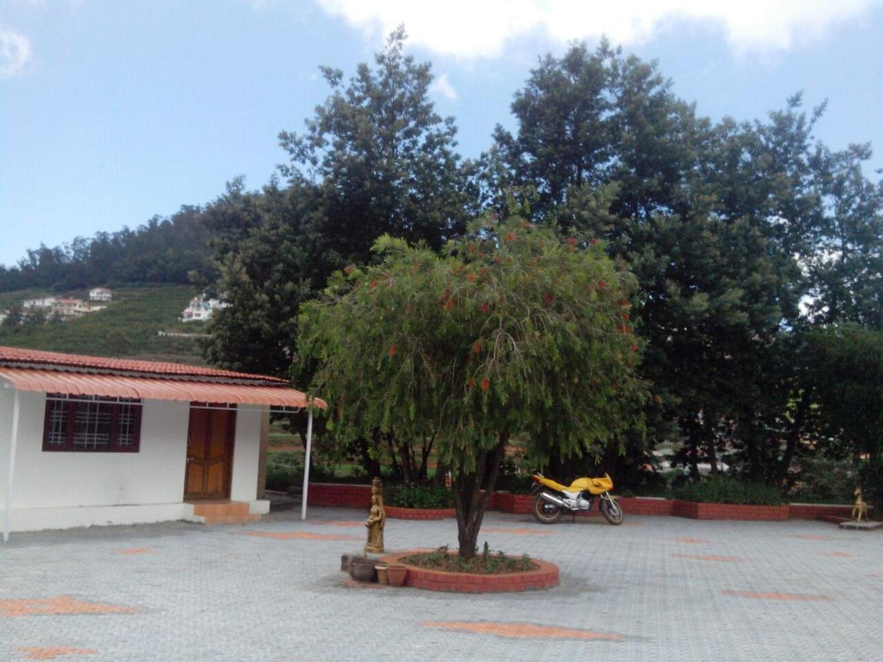 Magic Mist Resort Ooty Extérieur photo